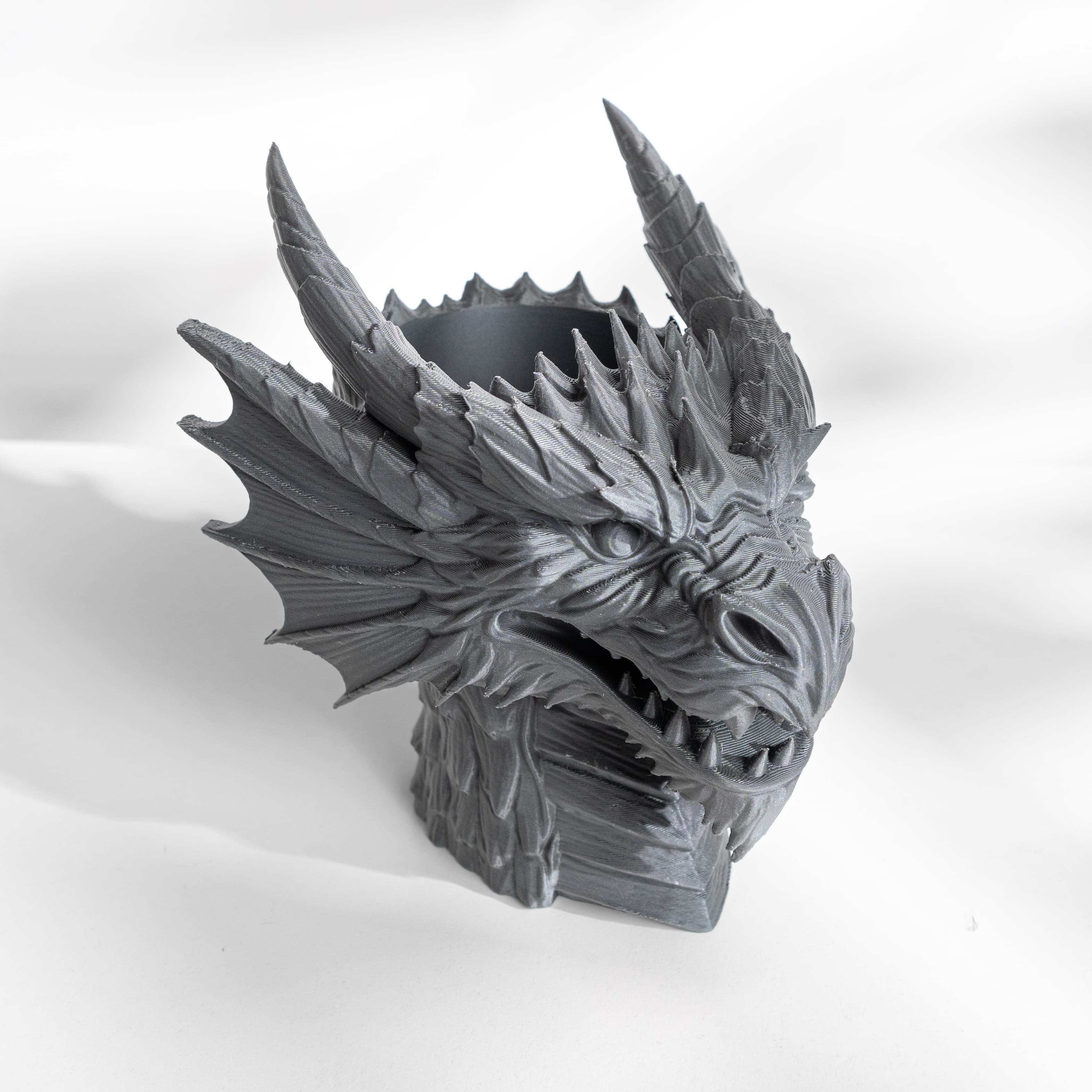 Dragon Planter Pot Bust With Drainage