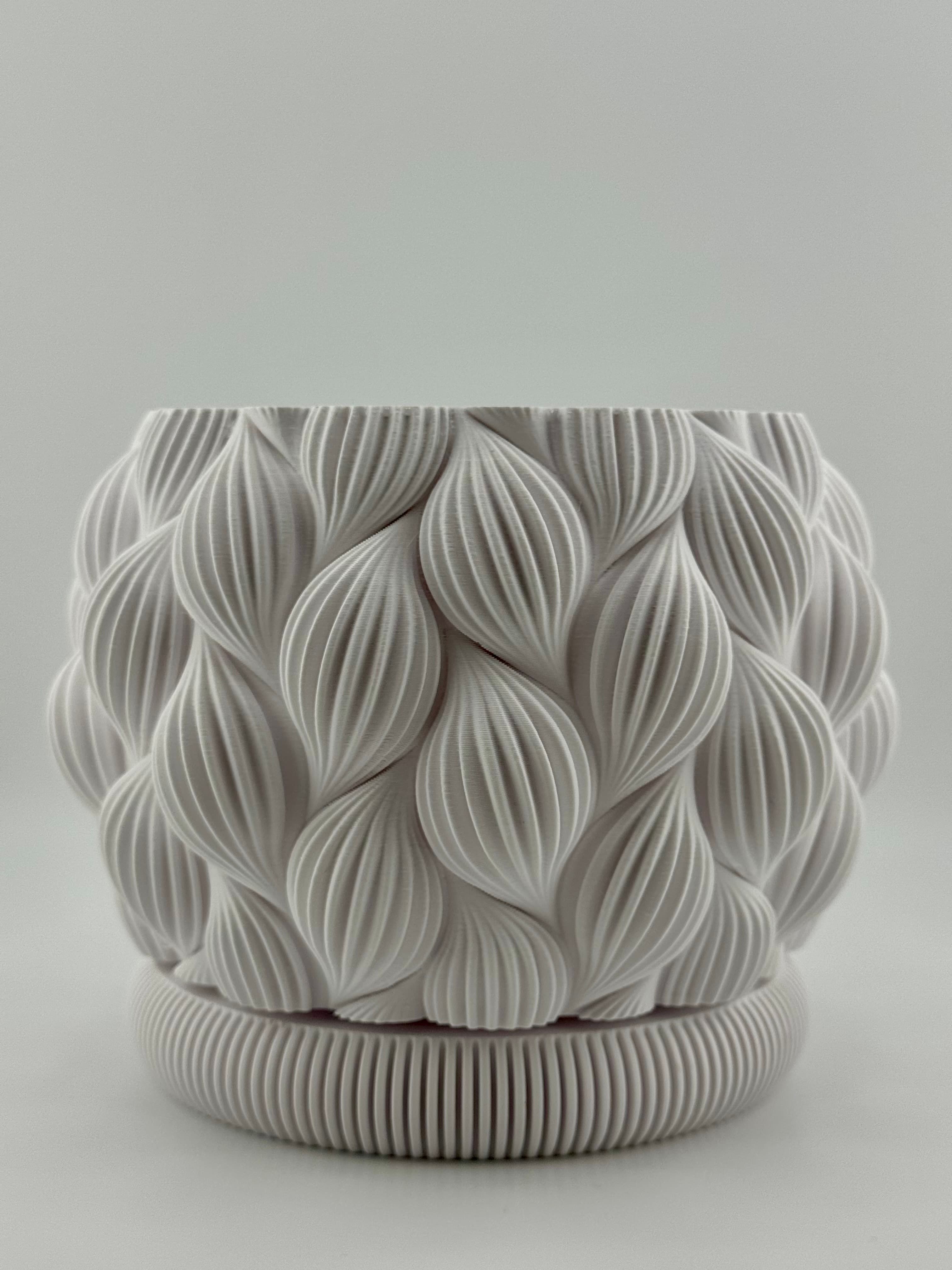 Ripple Planter Pot