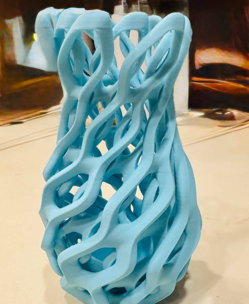 Chain Flower Vase