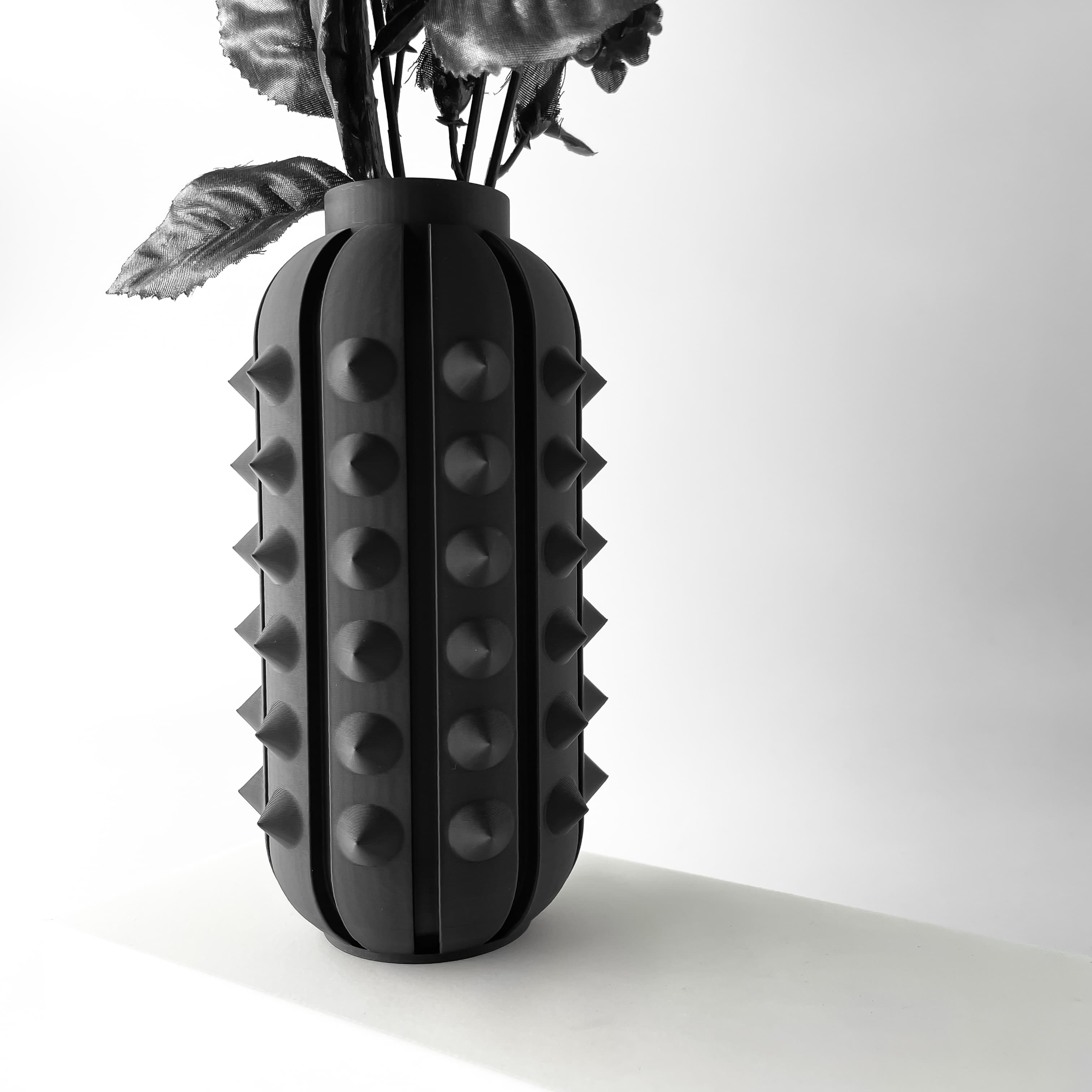 The Nori Vase