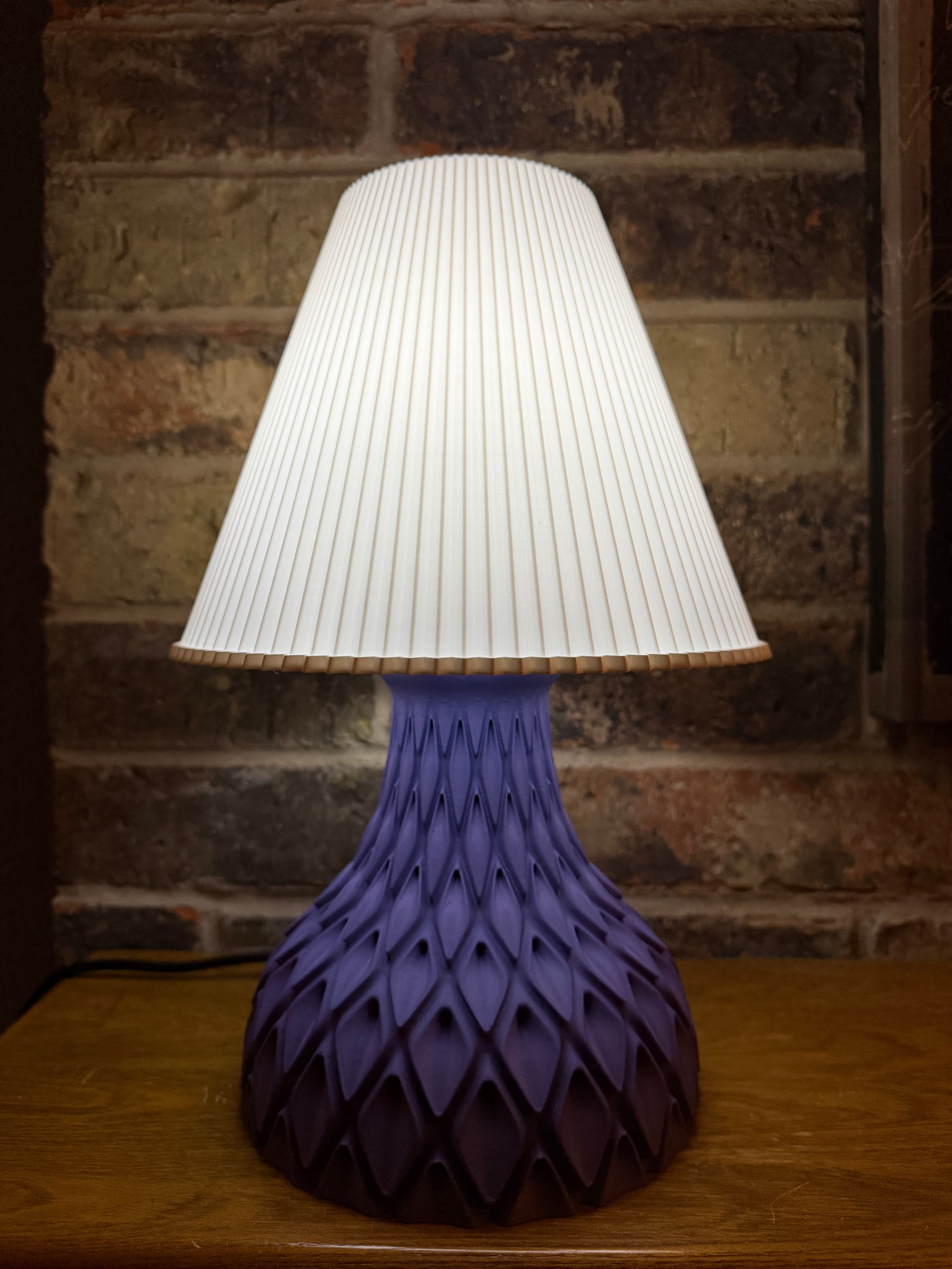 Petal Table Lamp