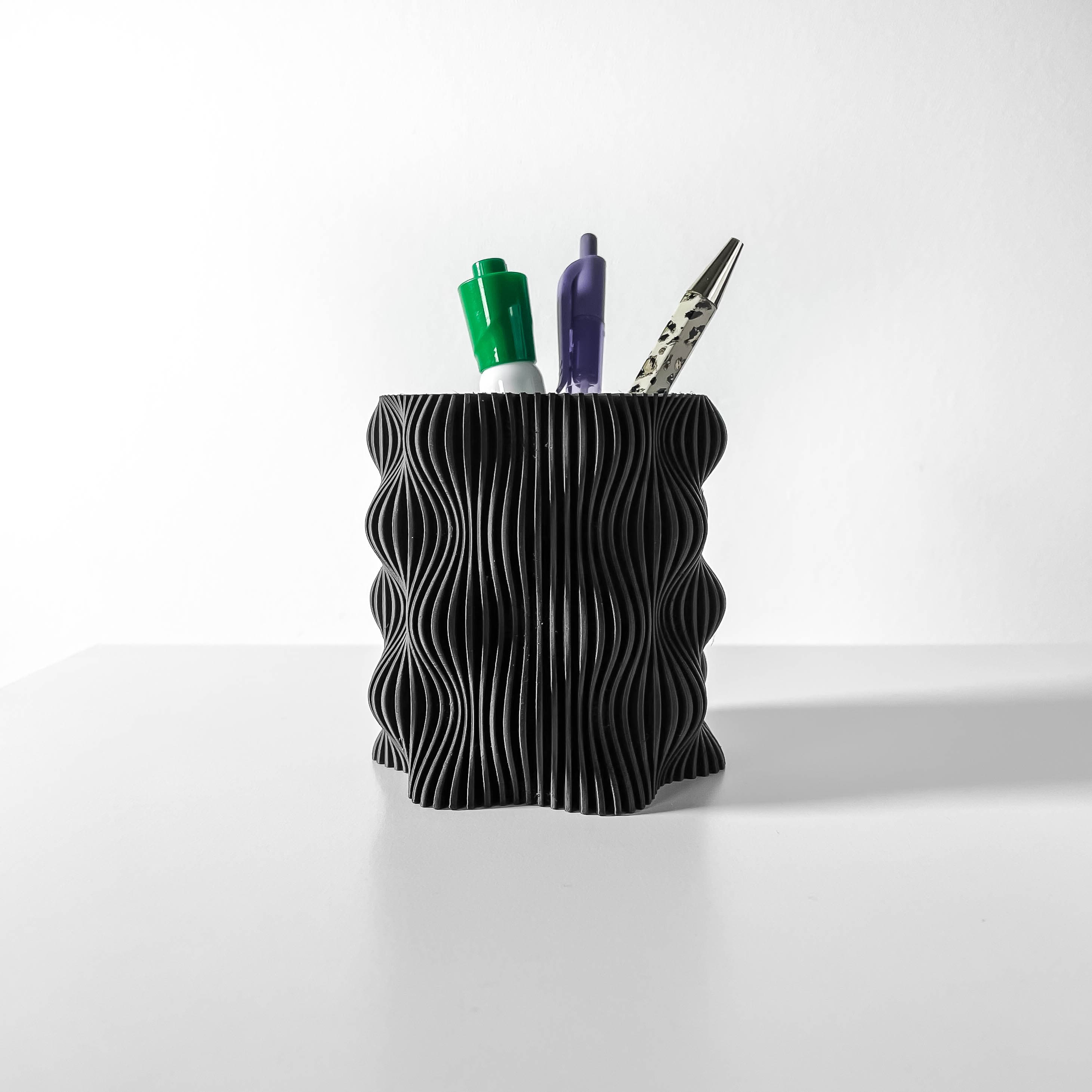 The Muxel Pen Holder