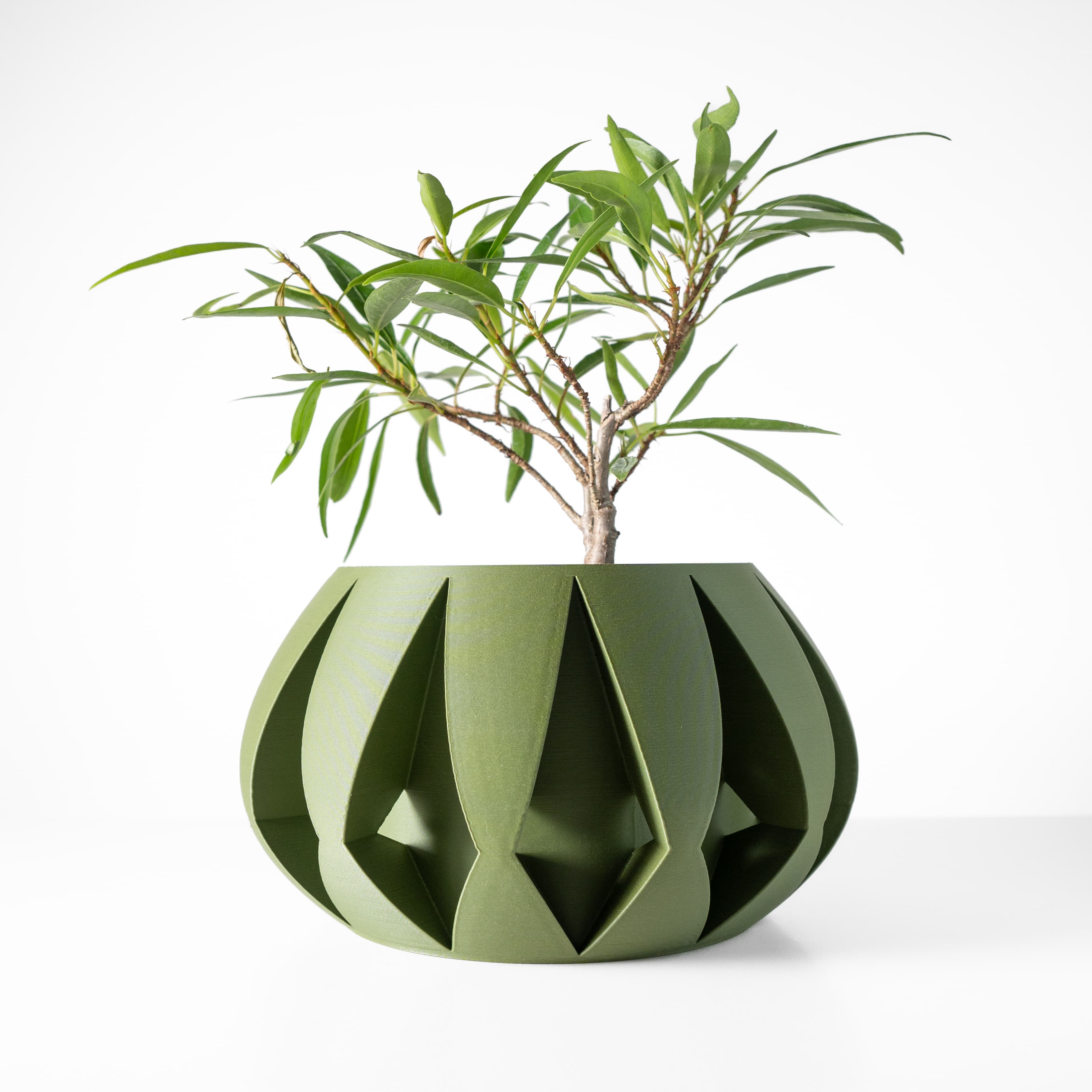 The Moki Planter Pot With Drainage Tray & Stand