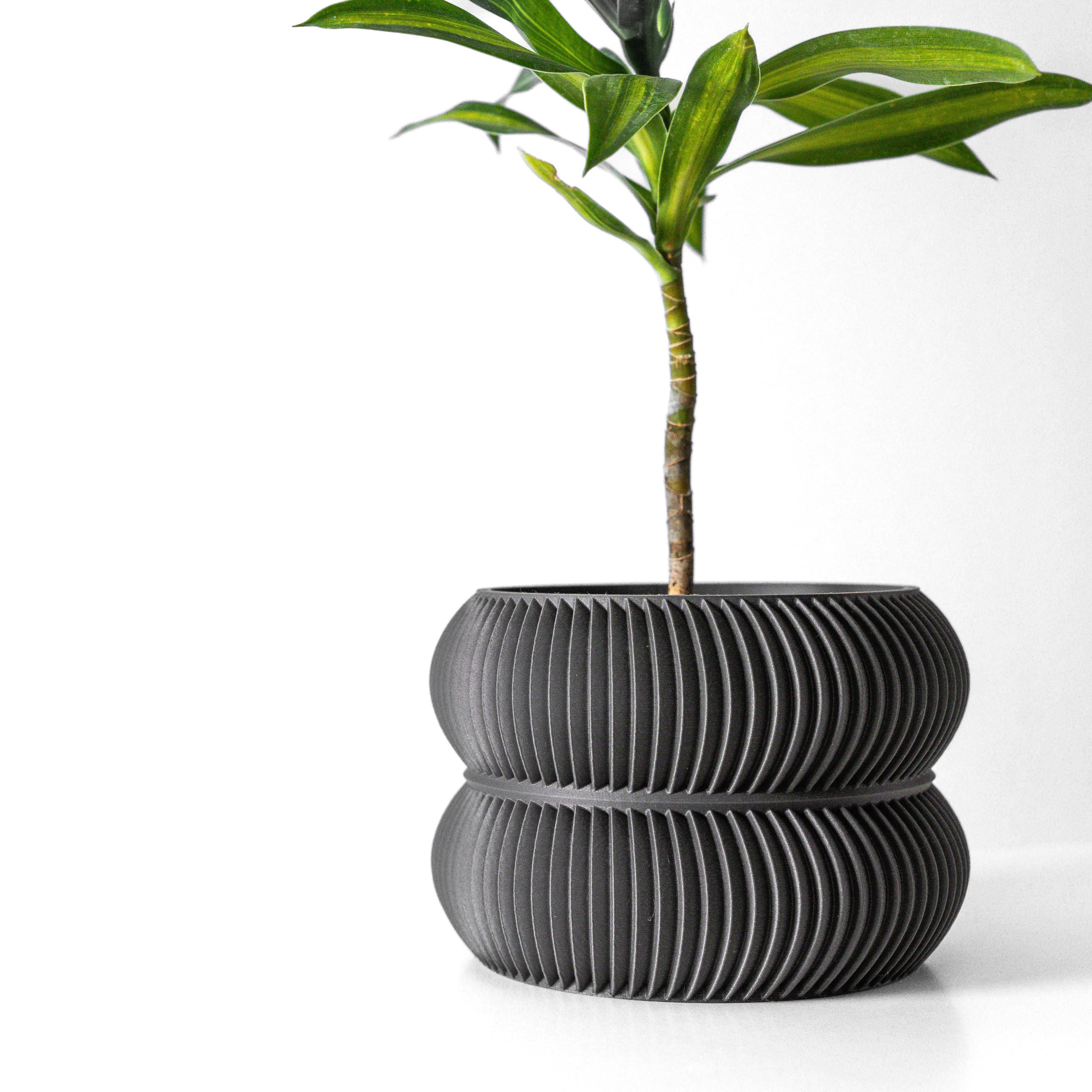 The Miko Planter Pot With Drainage Tray & Stand