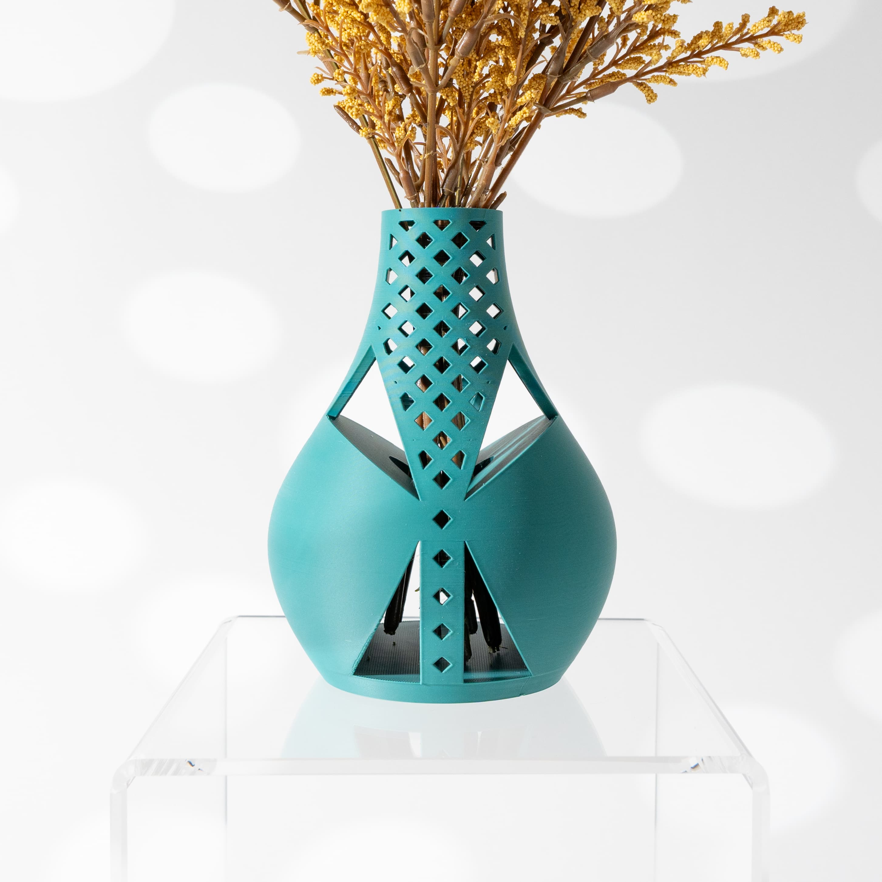 The Arin Vase