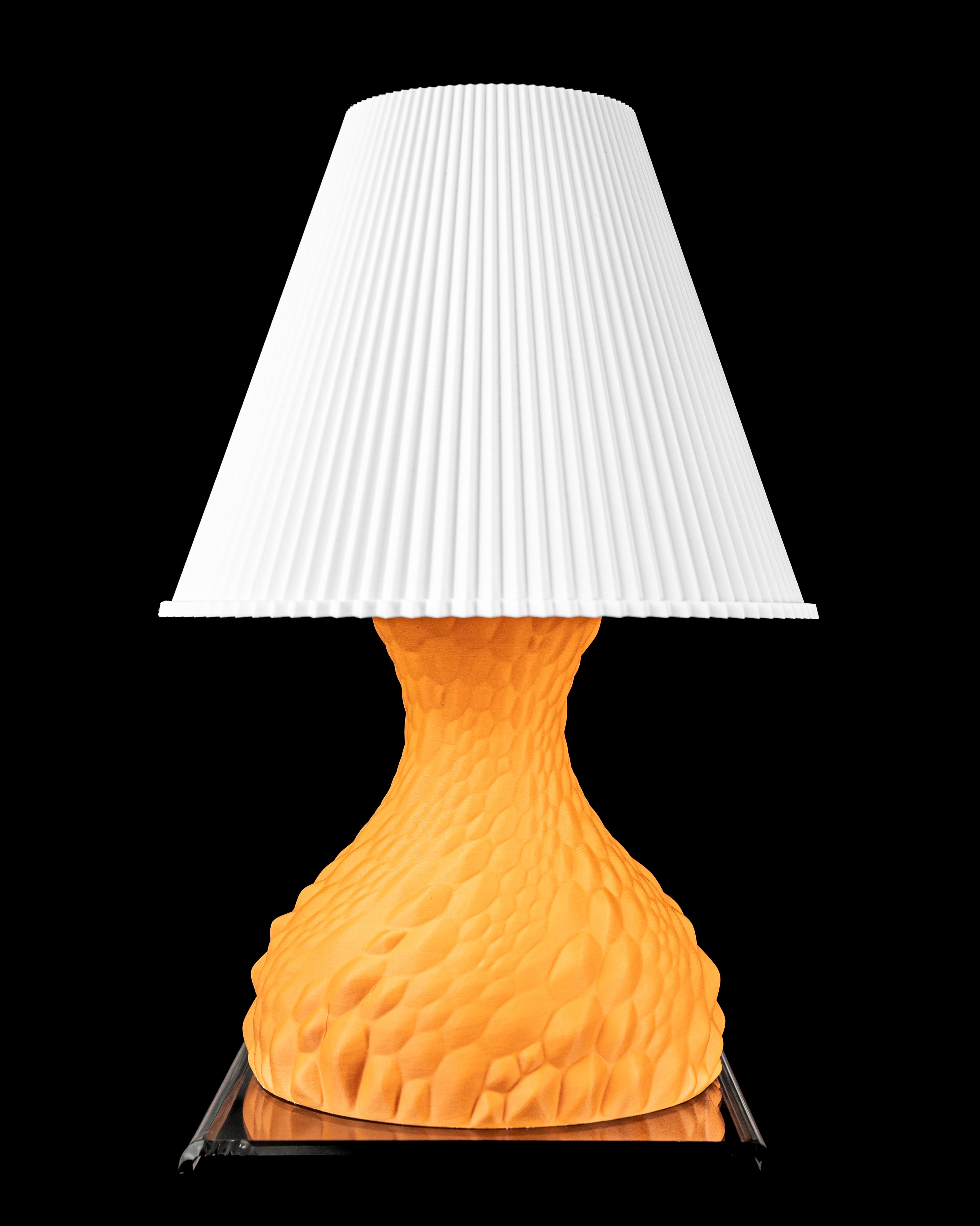 Gato Table Lamp